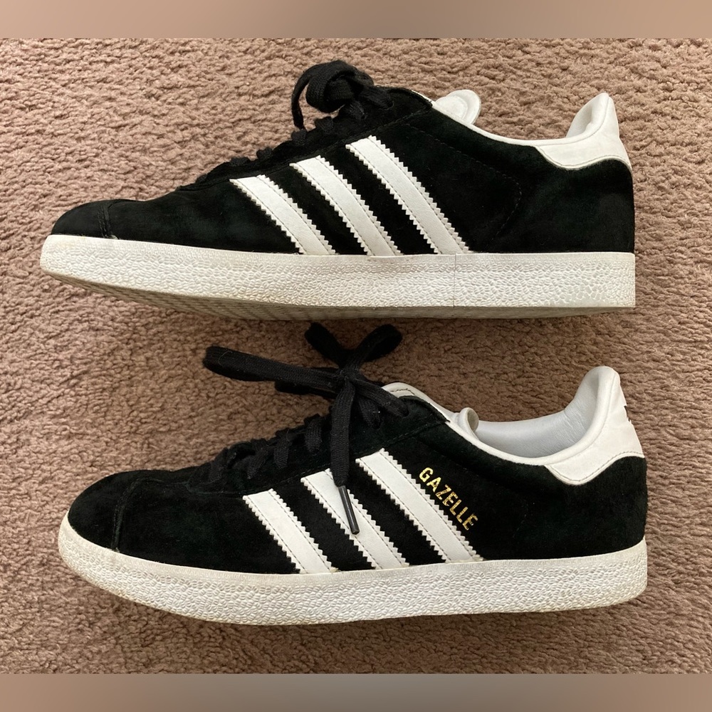 Adidas Gazelle women’s shoes size 7.5